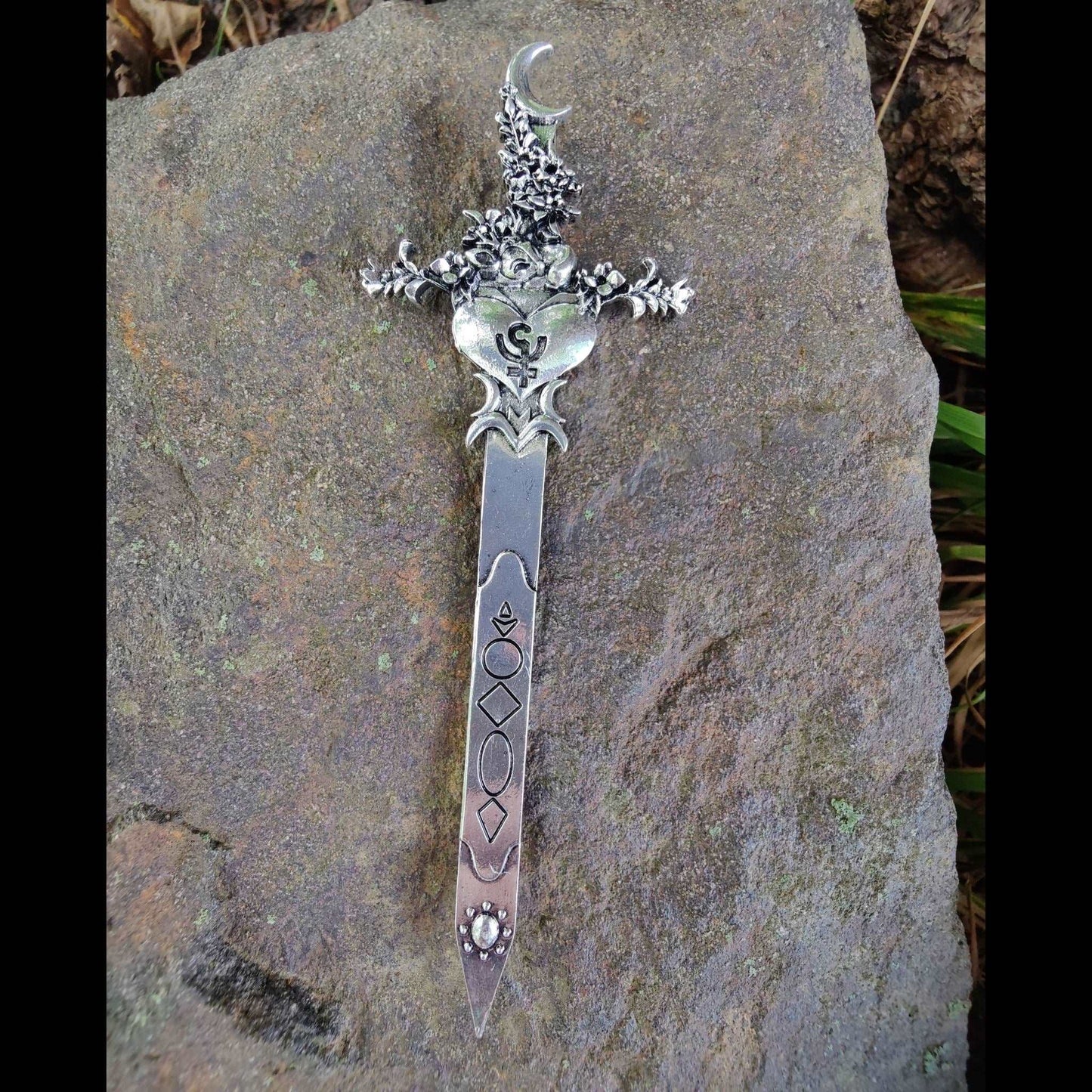 Persephone's Dagger