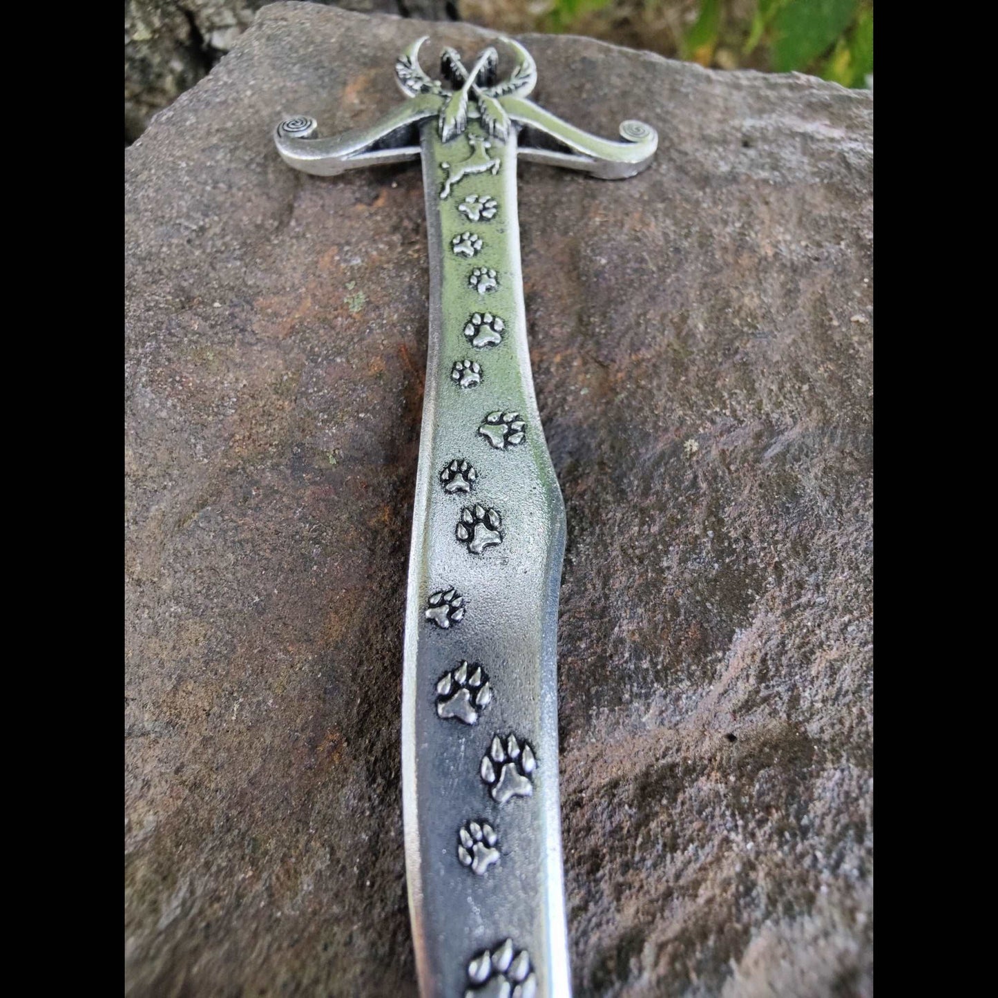 The Artemis Hair Dagger