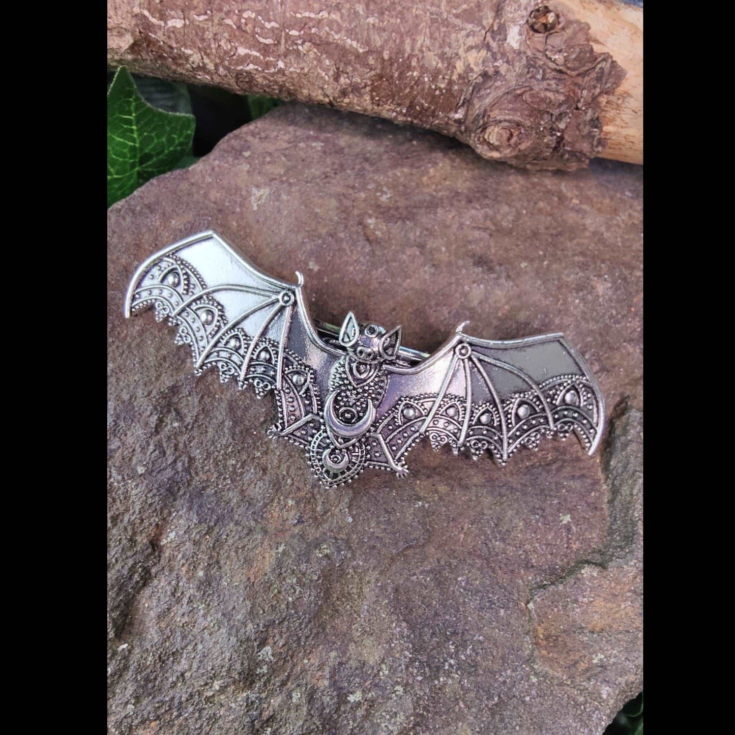 Filigree Bat French Barrette