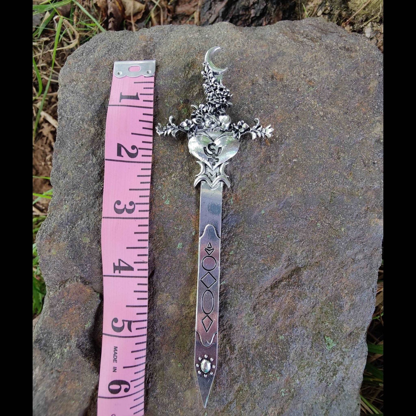 Persephone's Dagger