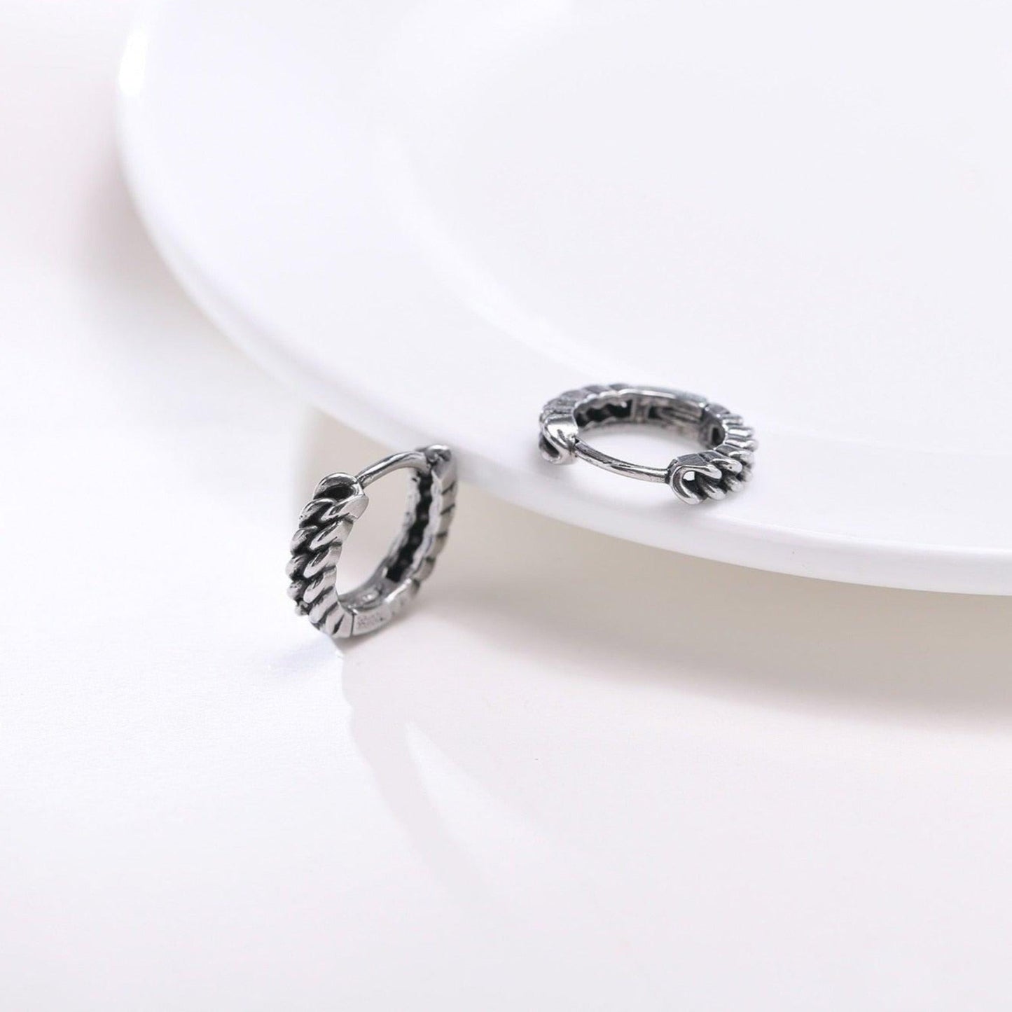 Bertram Chain Earring