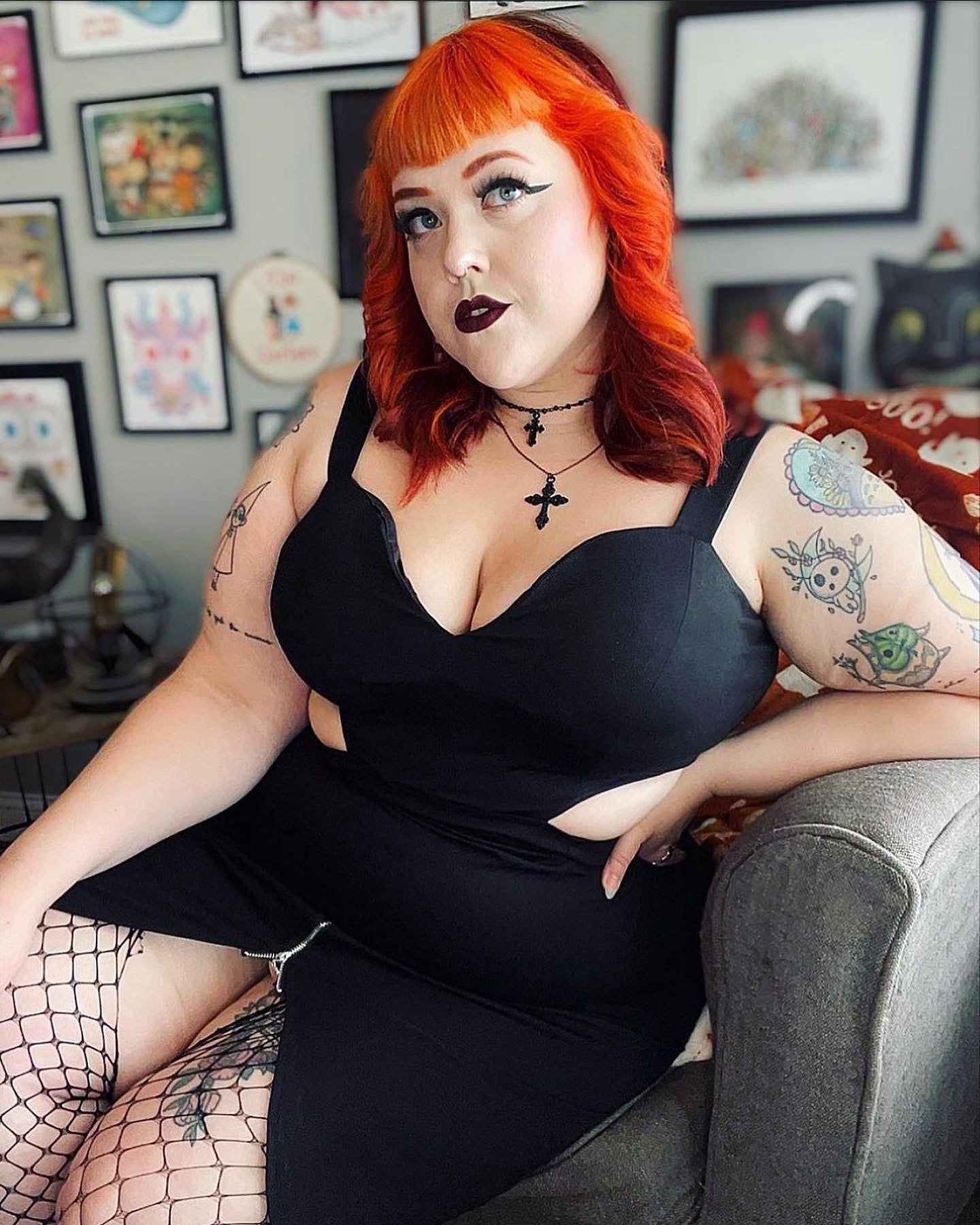 Elizabeth Heart Cut-Out Dress