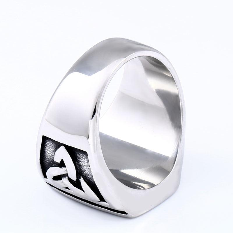 Roderick Black Ring