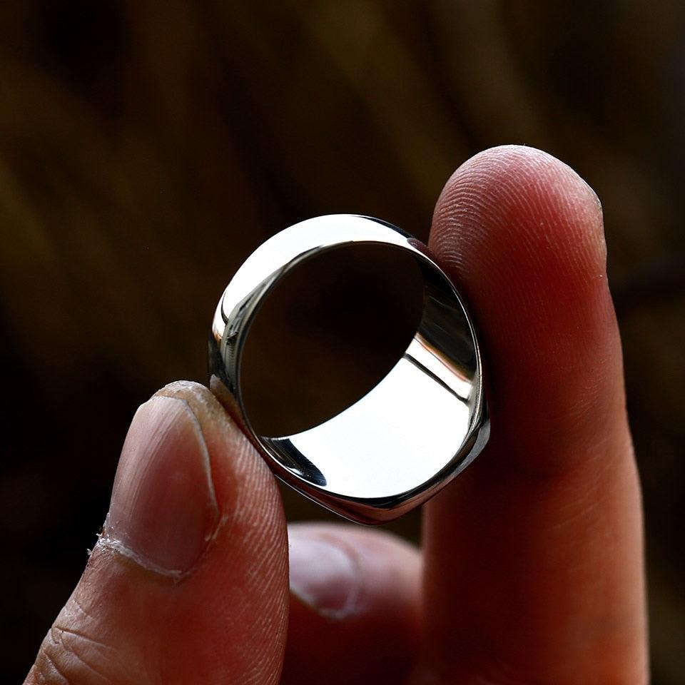 Roderick Black Ring