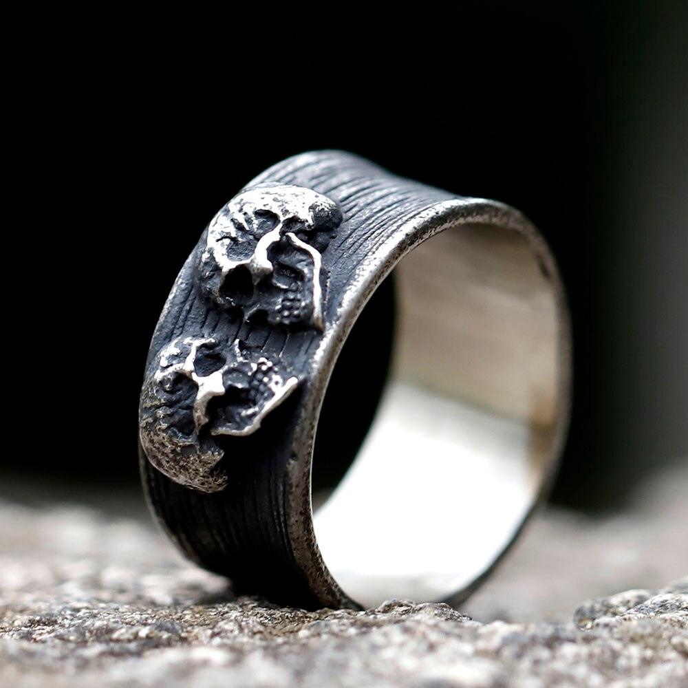 Saber Double Skulls Ring