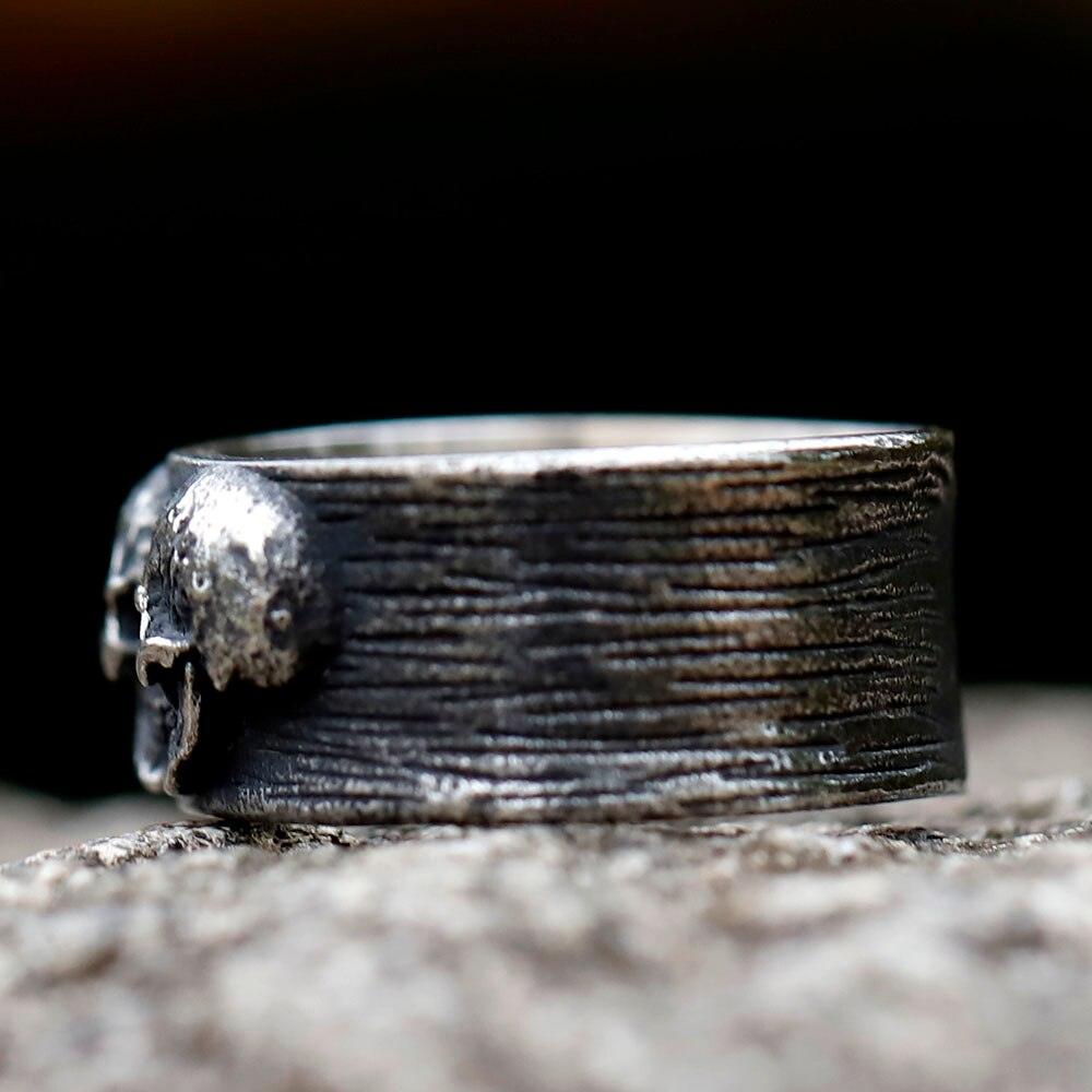 Saber Double Skulls Ring