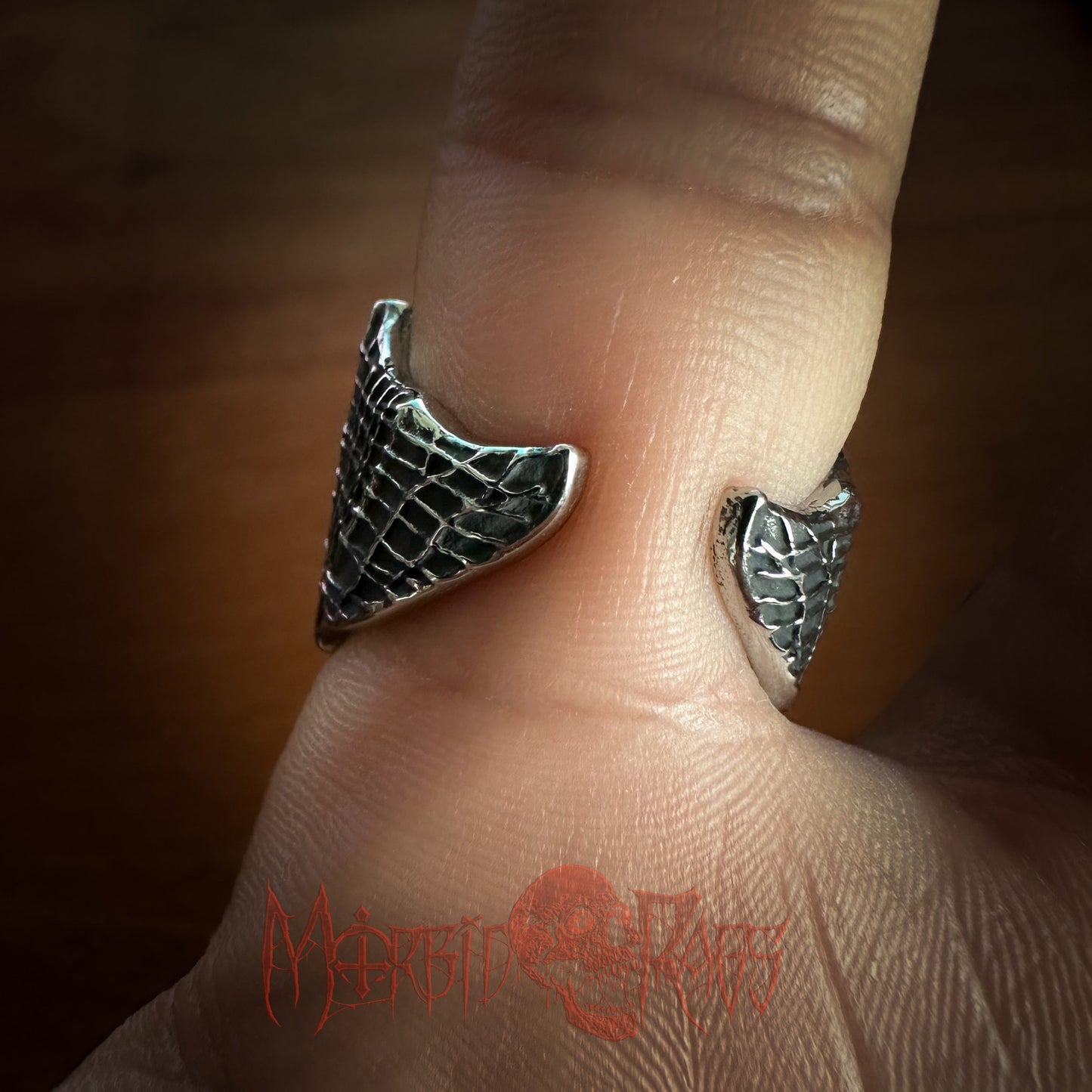 Valerian Bat Ring
