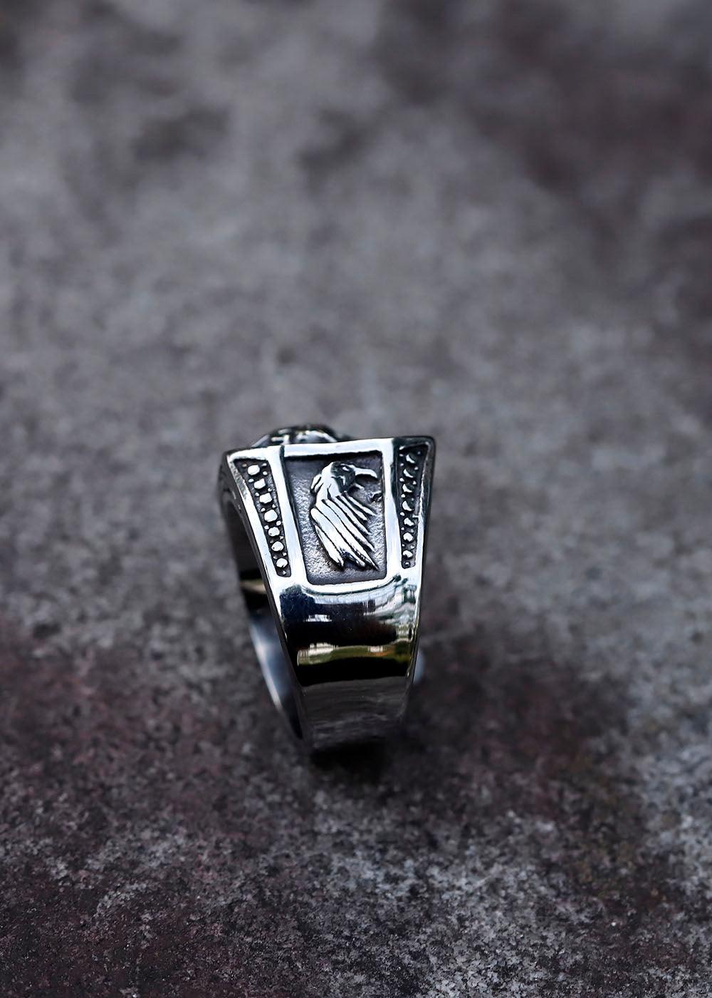 Valerius Skull Ring