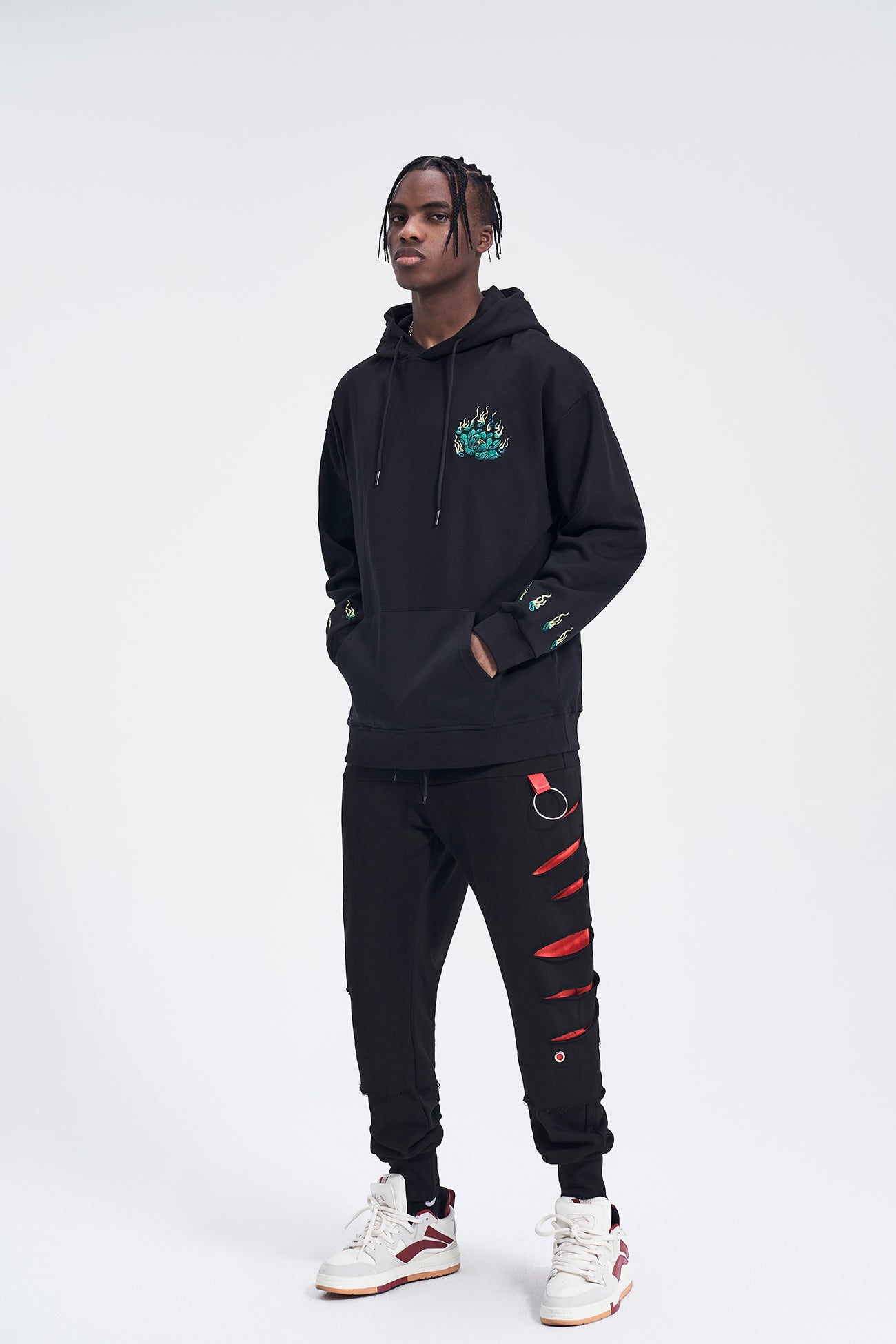 Emerald Tiger Embroidery Hoodie