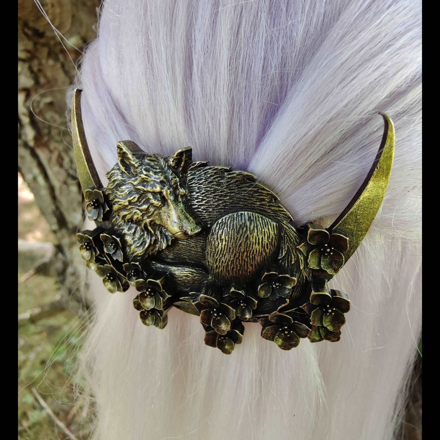 The Wolves' Bane French Barrette