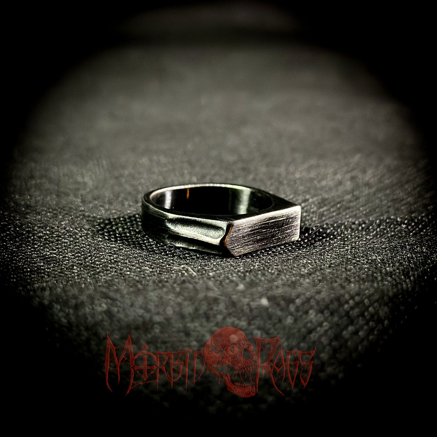 Diabolus Stone Ring