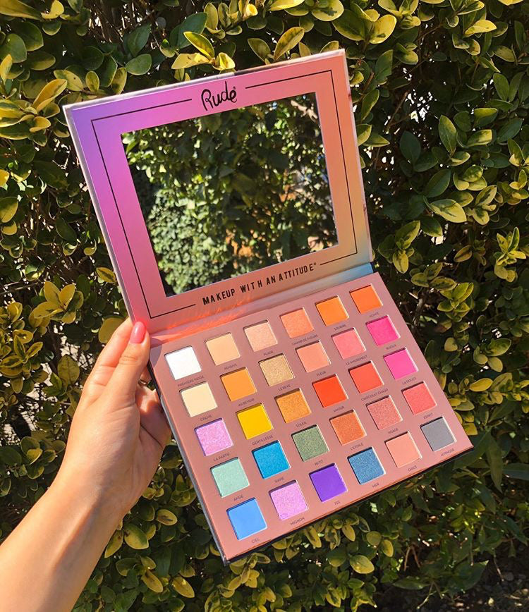 C'est La Vie 30 Eyeshadow Palette