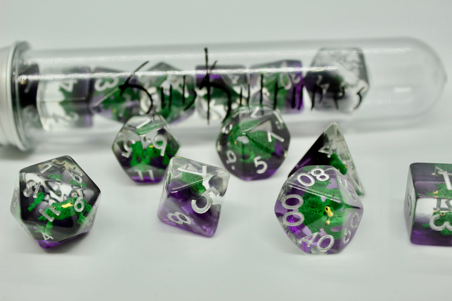 Green Frog Inclusion Dice Set